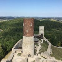 Góry Świętokrzyskie  - zamek_w_checinach[2].jpg
